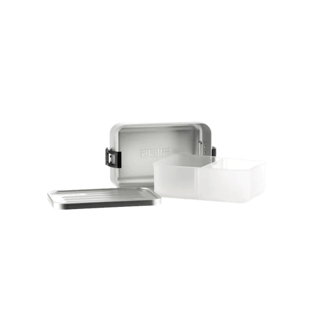 SIGG iso alumiininen eväsrasia on käytännöllinen retkillä ja ruoan säilytykseen